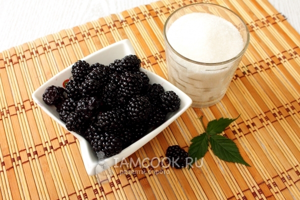 Ингредиенты для ежевики в собственном соку