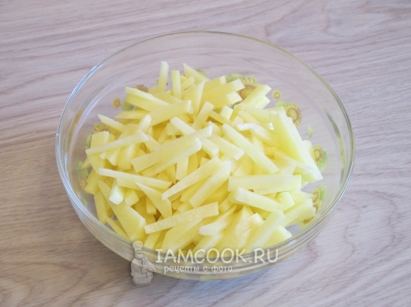Картофель порезанный