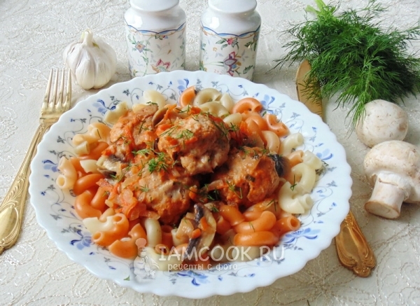 Тефтели в грибном соусе