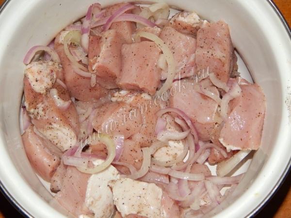 Свинина с луком