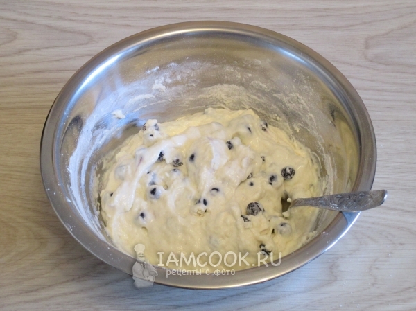 Тесто для оладьев с ягодами