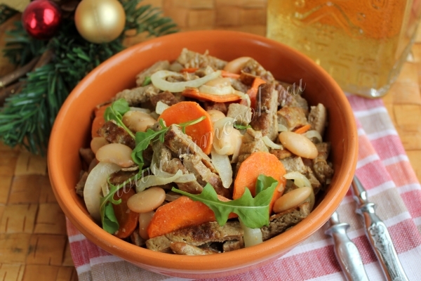 Печеночный салат с морковью, фото