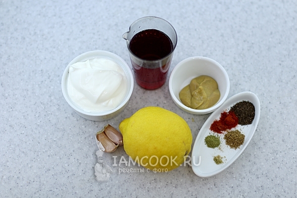 Ингредиенты для маринада для шашлыка из свинины