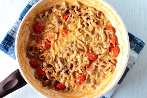 Жареные лисички в сметане, фото