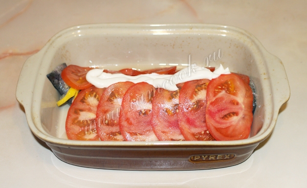 Форель в форме для запекания