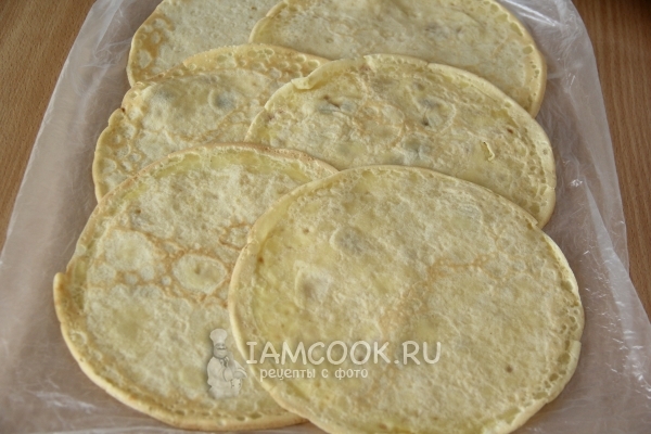 Выложить на пленку блины