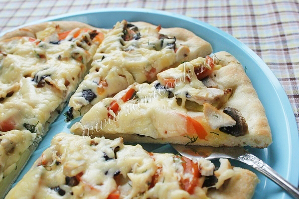 Пицца по гавайски с курицей