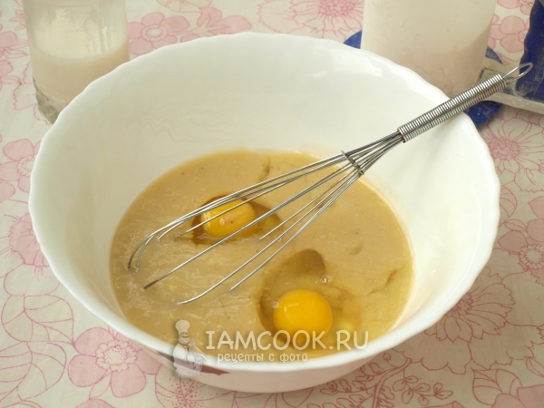 Добавить яйца