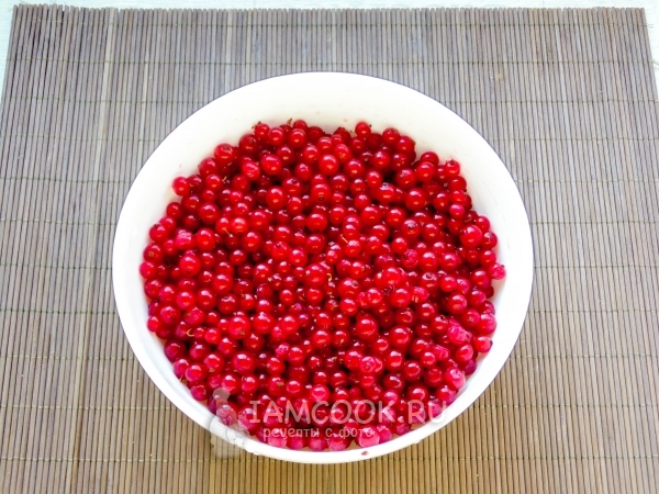 Перебрать смородину