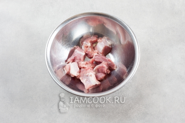 Порезать мясо