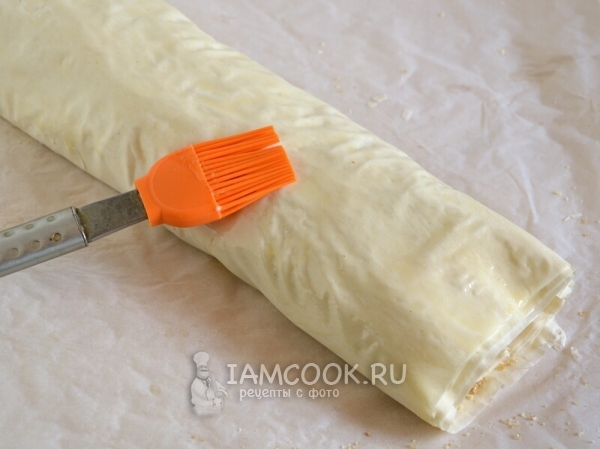 Свернуть в рулет