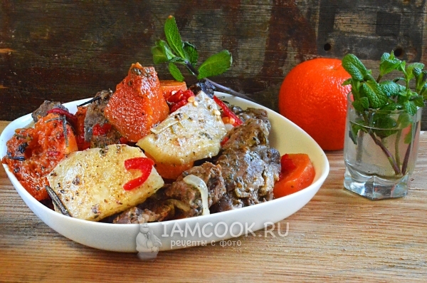 Говядина запеченная в рукаве