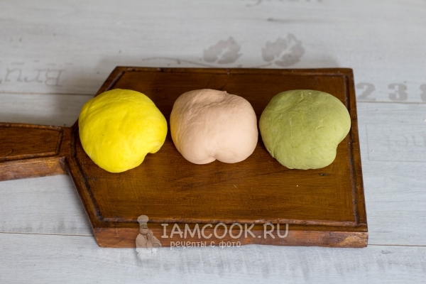 Вымесить тесто до однородности