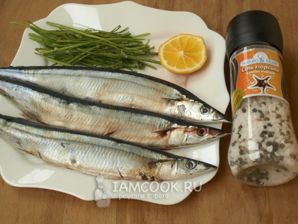 Ингредиенты для приготовления сайры в духовке в фольге