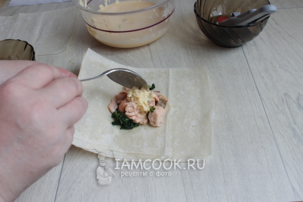 Положить начинку