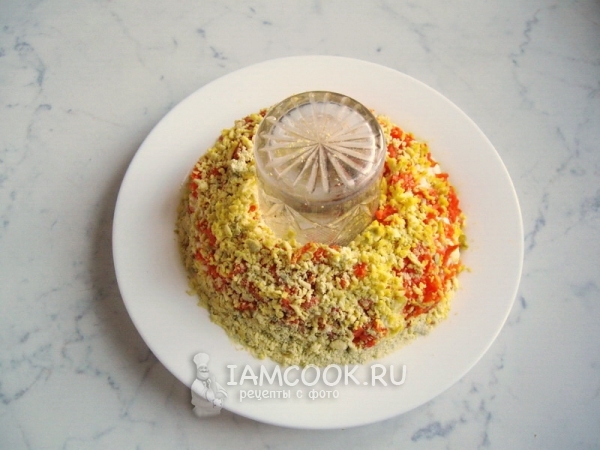 Морковь и отварные яичные желтки