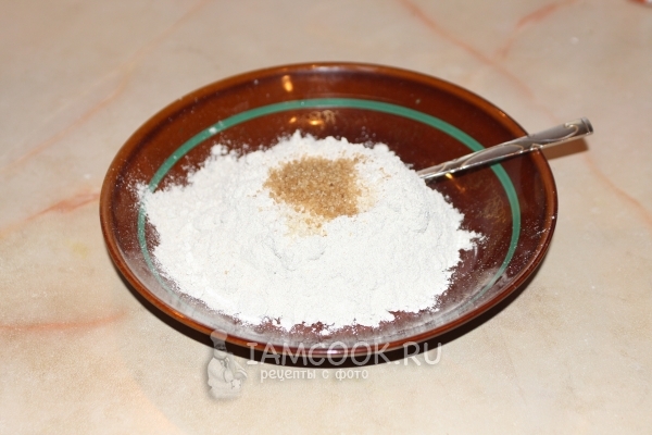 Мука, сахар, кунжут, соль