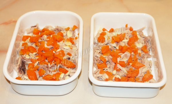 Курица с овощами для холодца