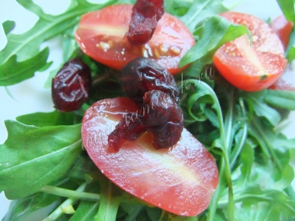 Добавить клюкву