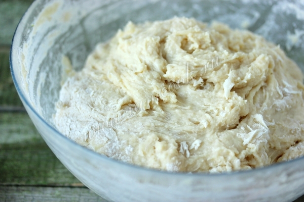 Дрожжевое тесто для пирожков