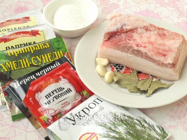 Ингредиенты для сала по-украински