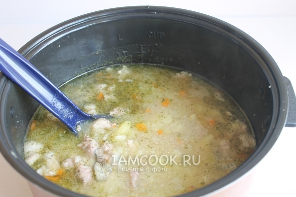 Готовая свинина тушеная с картофелем в мультиварке