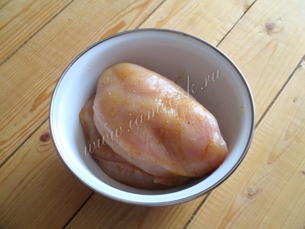 Замариновать филе курицы