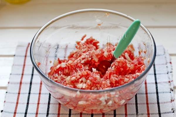 Мясная начинка для домашних чебуреков