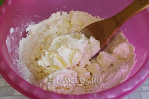 Добавить сметану