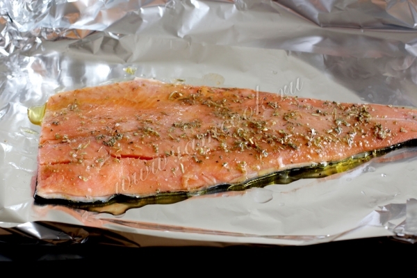 Горбуша на фольге