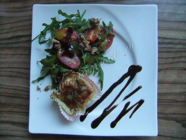 добавить тарталетку на блюдо