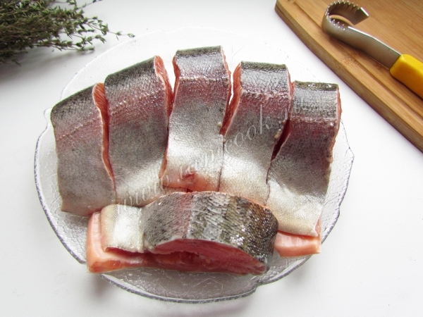 Стейки форели