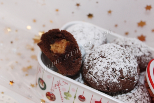 Шоколадное печенье с начинкой