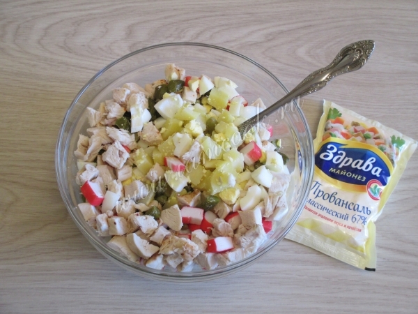 Салат Столичный с курицей