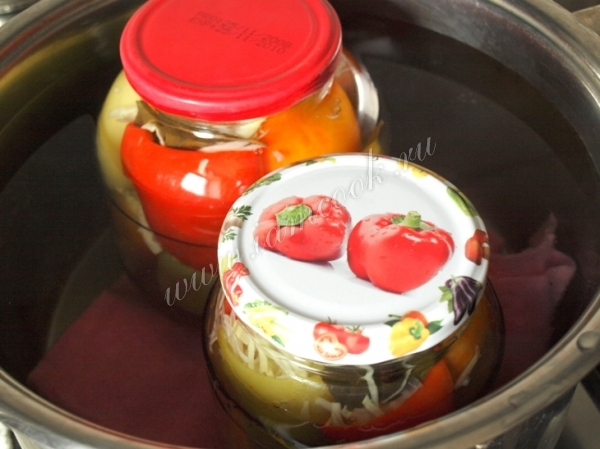 Банки с перцем