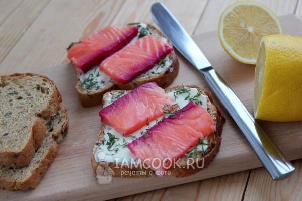 Гравлакс из лосося