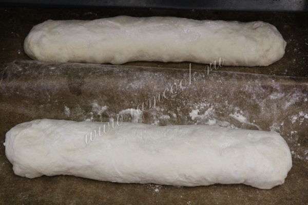 Выпекаем белый хлеб