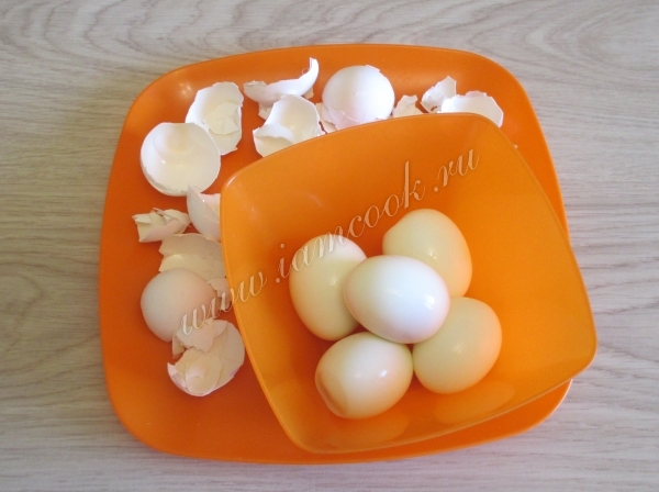 Яйца отварные