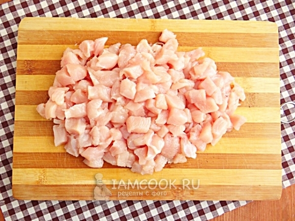 Порезать куриное филе