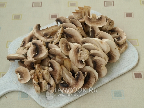 Порезать грибы