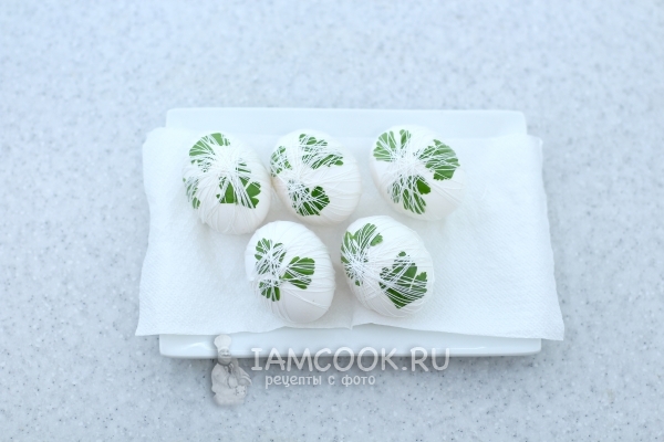 Обмотать ниткой