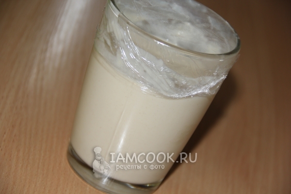 Добавить муку