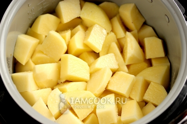 Насыпали картошку