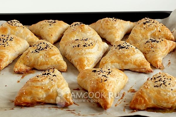 Рецепт самсы с тыквой на готовом слоеном тесте