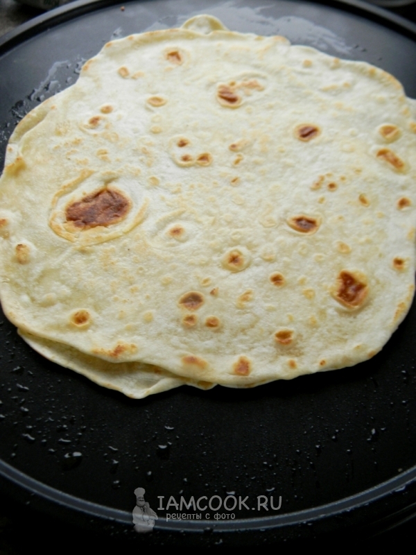 Пожарить лепешку на сковороде