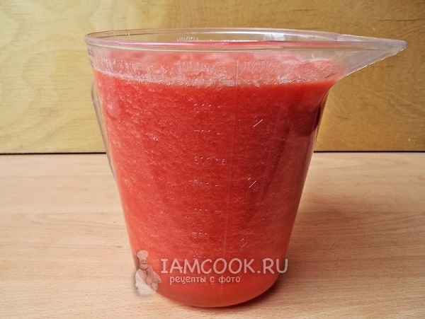 Сырой томатный сок