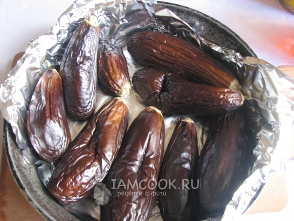 Запечь баклажаны