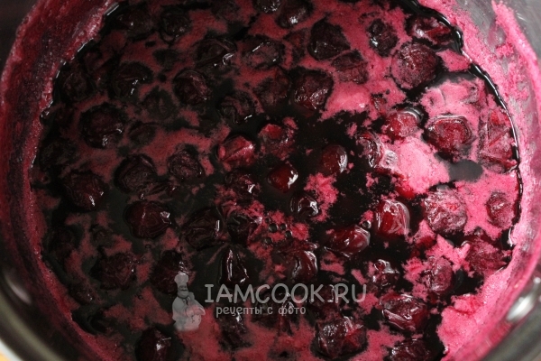 Сварить вишневое варенье