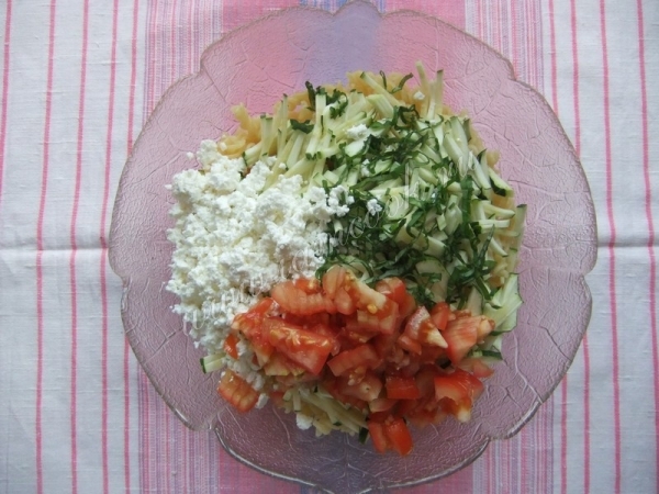 Добавить помидоры