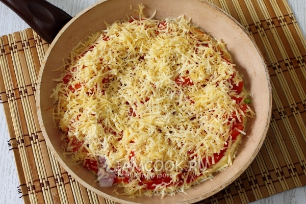 Посыпать сыром